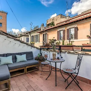https://maya-rhome-trastevere.it-romehotels.com